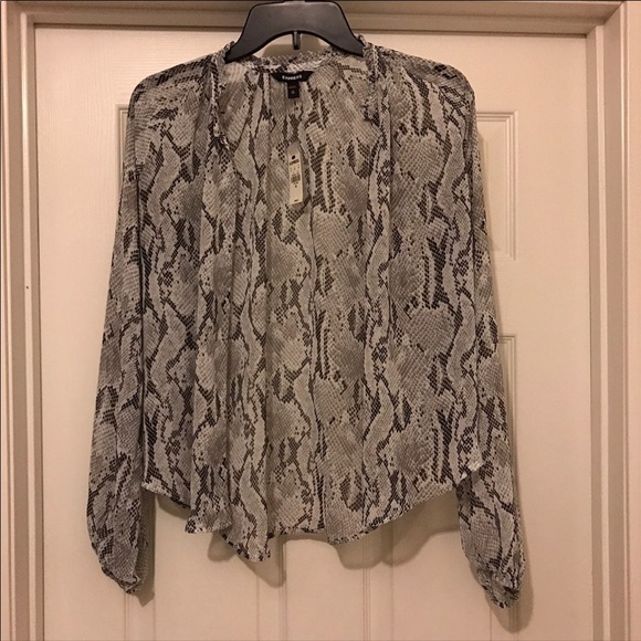 Express shirt - Picture 7 of 8